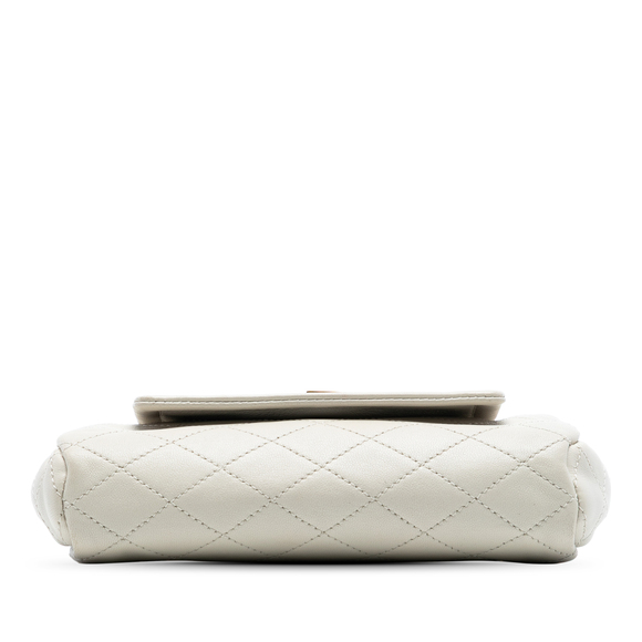 Pre-Loved Saint Laurent Mini Quilted Lambskin Monogram Nolita Bag - Picture 3 of 7